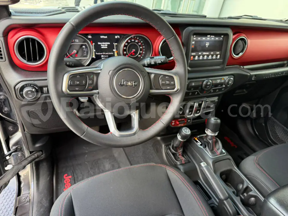 Foto 3 de Jeep Wrangler Rubicon