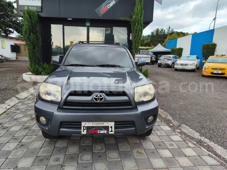 Foto 2 de Toyota 4Runner Limited