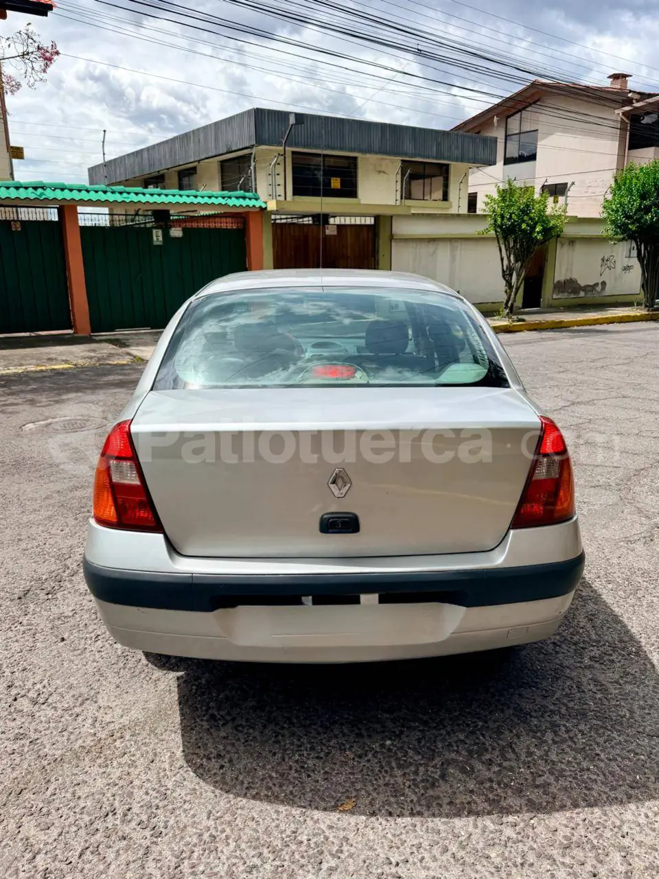 Foto 4 de Renault Symbol