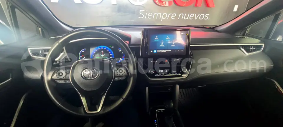 Foto 9 de Toyota COROLLA CROSS
