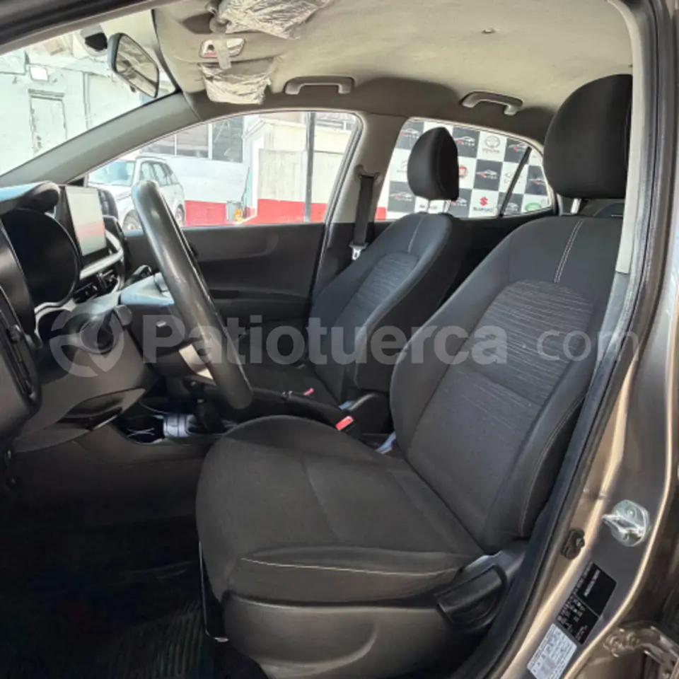 Foto 10 de Kia PICANTO EX 1.2