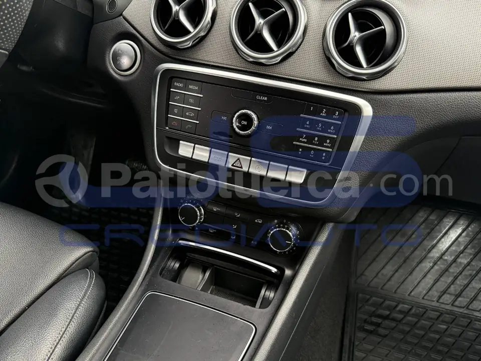 Foto 10 de Mercedes Benz GLA 180