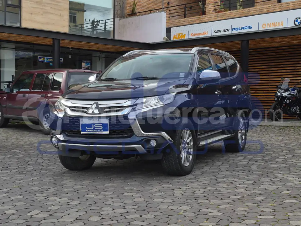 Foto 2 de Mitsubishi Montero Sport