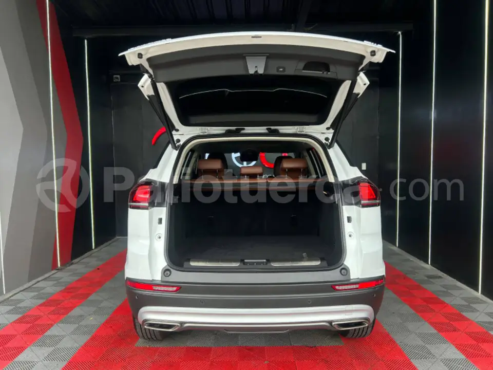 Foto 25 de Geely AZCARRA HYBRID