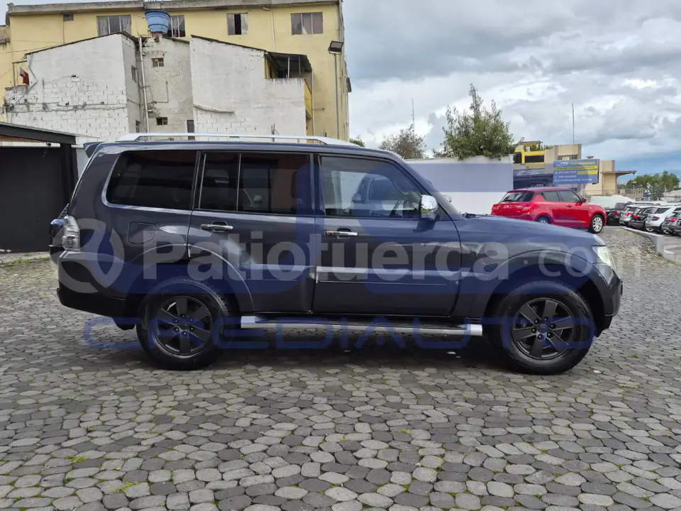 Foto 5 de Mitsubishi Montero 5P