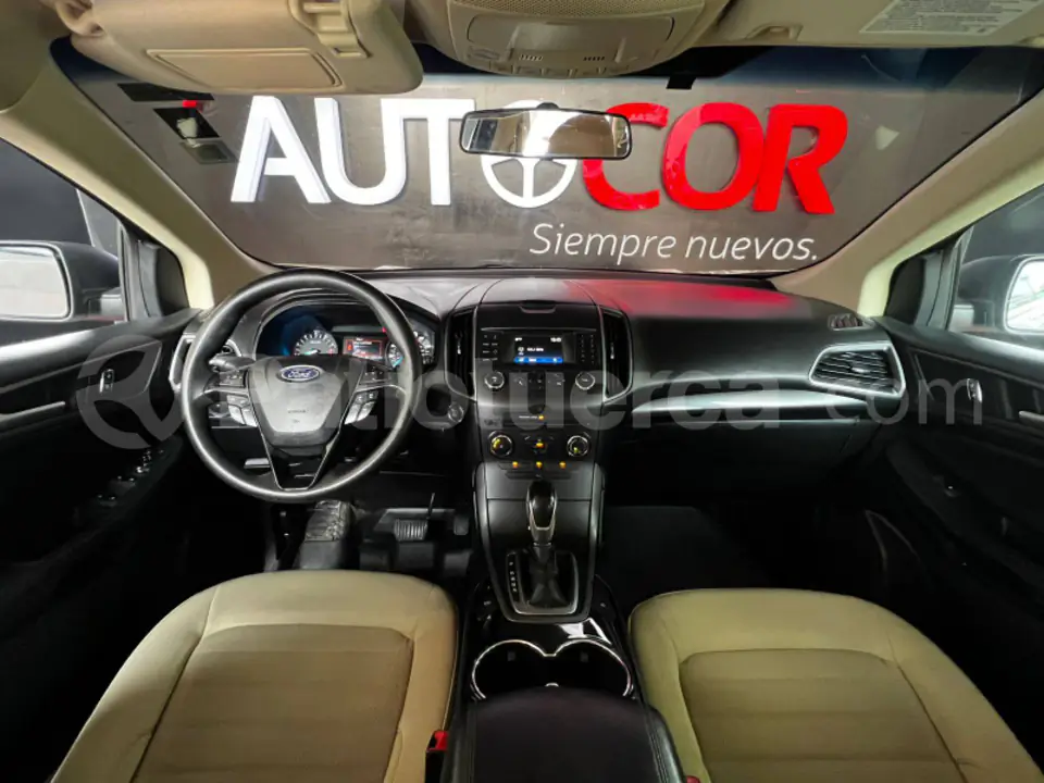 Foto 19 de Ford Edge