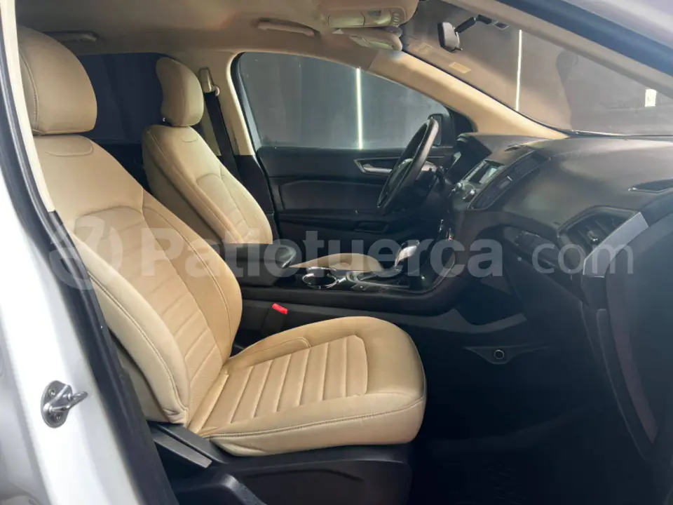 Foto 9 de Ford Edge Limited
