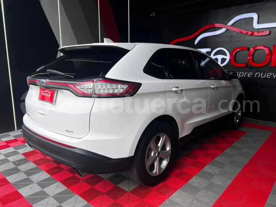 Foto 22 de Ford Edge Limited