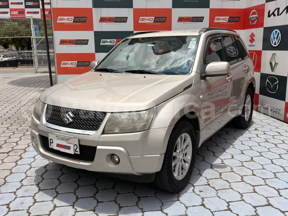 Foto 2 de Suzuki Grand Vitara SZ