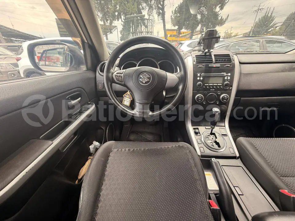 Foto 10 de Suzuki Grand Vitara SZ