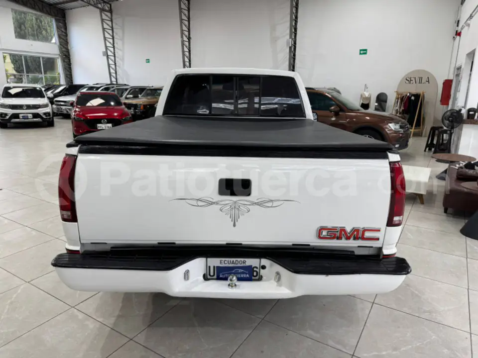 Foto 9 de Chevrolet Silverado 350 SS