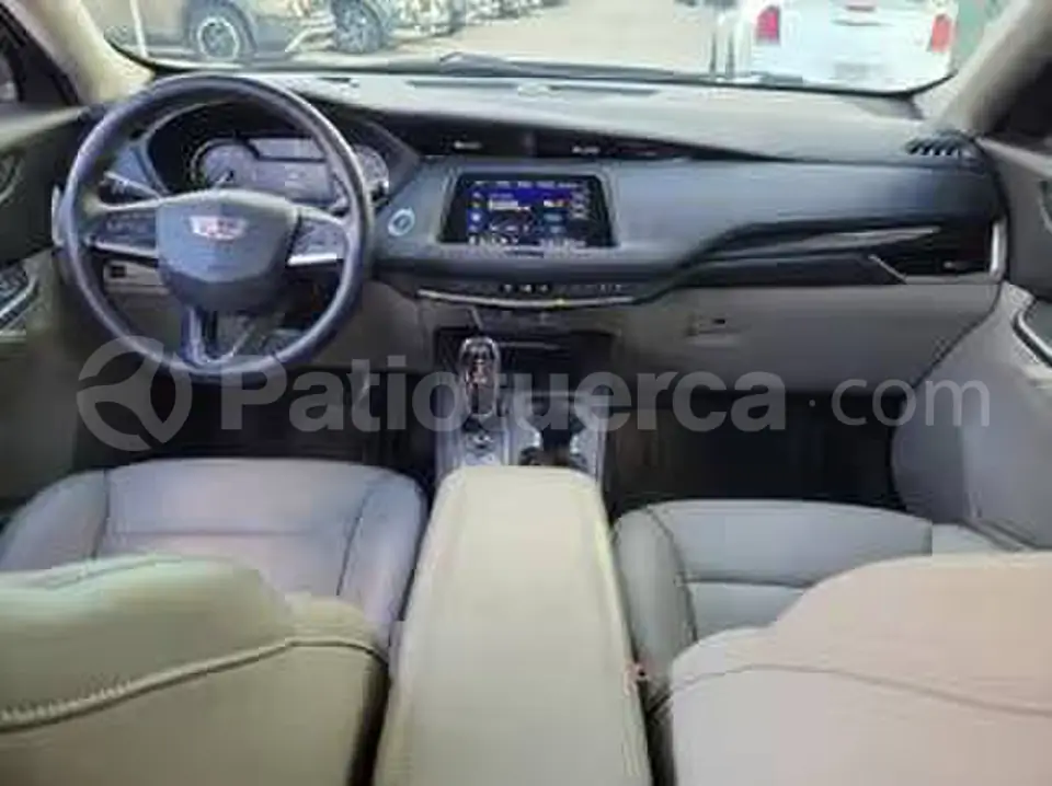 Foto 8 de Cadillac XT4