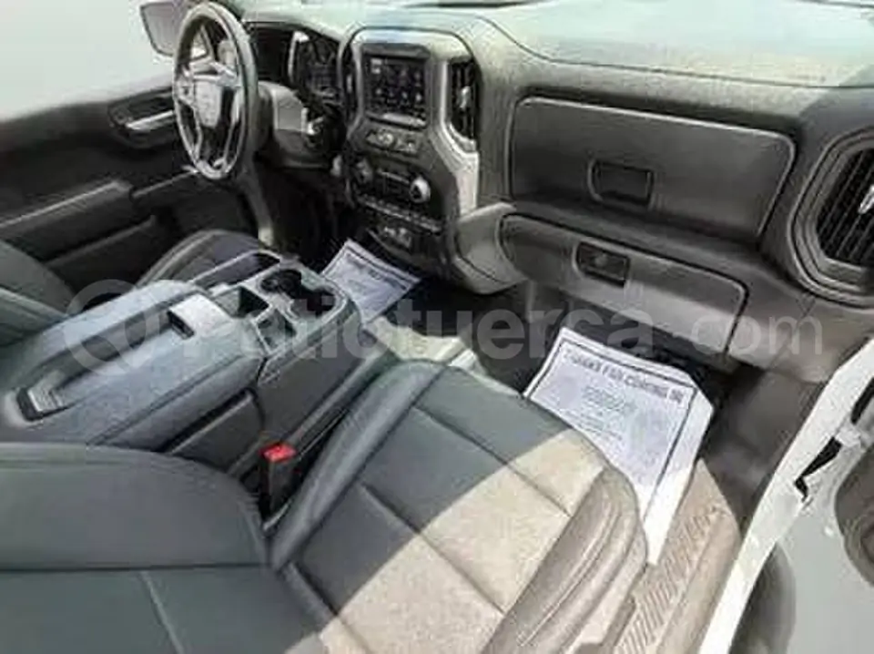Foto 13 de Chevrolet Silverado 1500