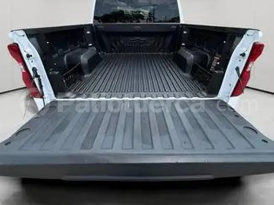 Foto 16 de Chevrolet Silverado 1500