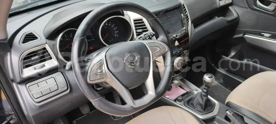 Foto 10 de Ssangyong Tivoli