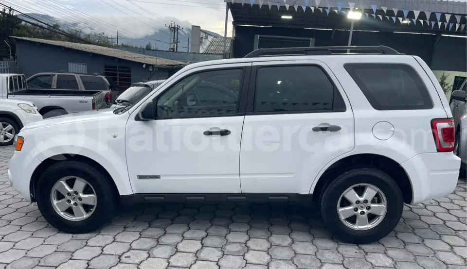 Foto 2 de Ford ESCAPE XLS