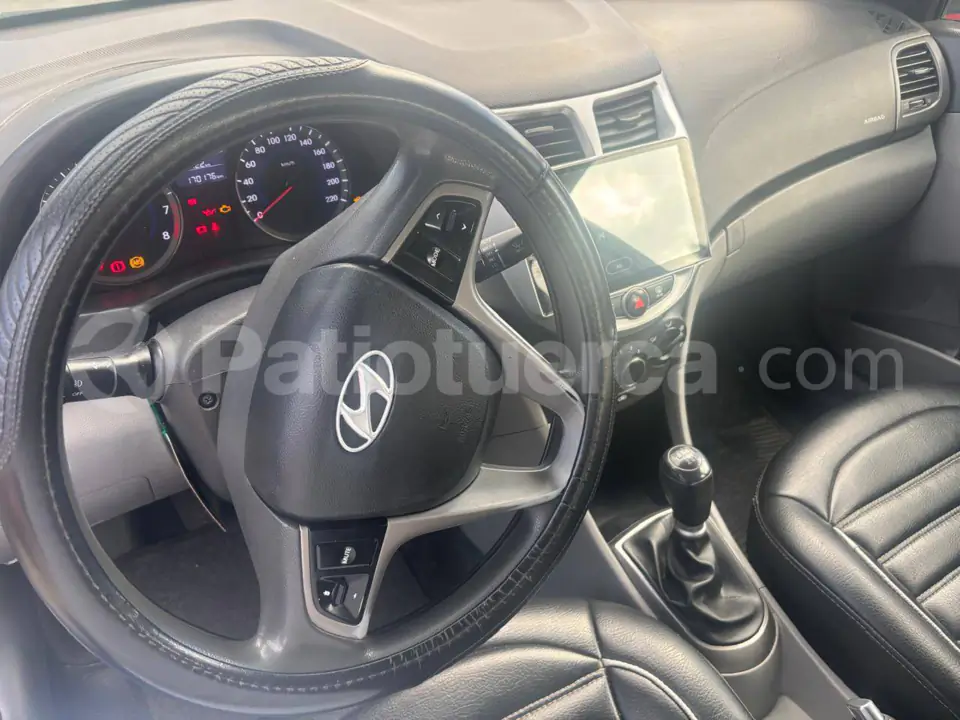 Foto 4 de Hyundai Accent