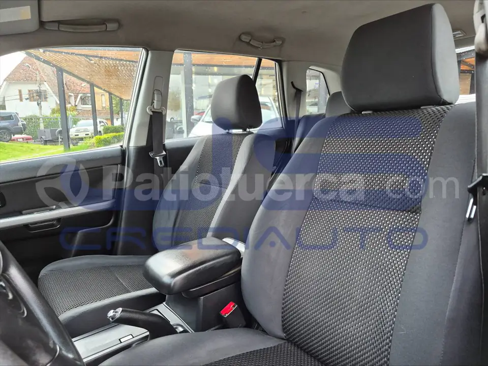 Foto 15 de Suzuki Grand Vitara SZ