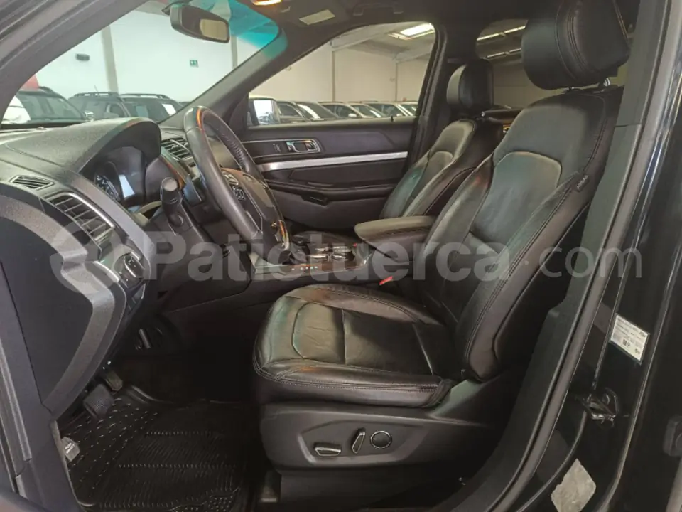 Foto 12 de Ford Explorer