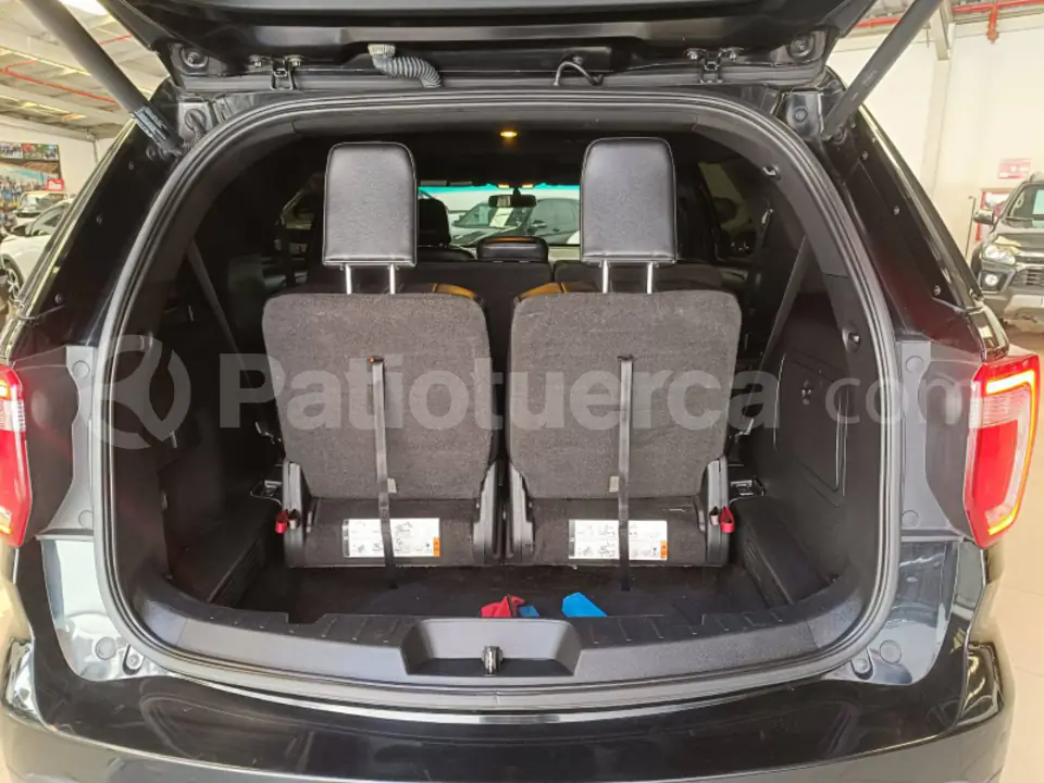 Foto 11 de Ford Explorer Limited