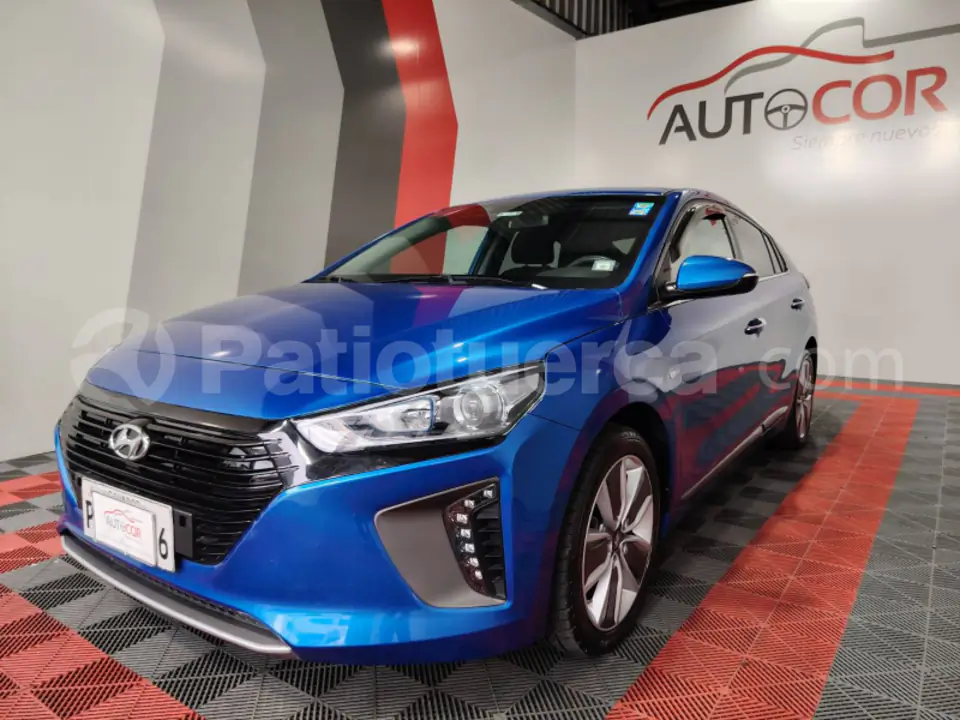 Foto 1 de Hyundai Ioniq Hybrid