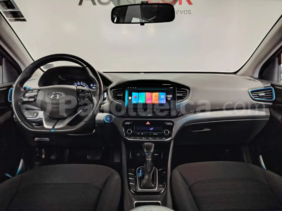 Foto 10 de Hyundai Ioniq Hybrid