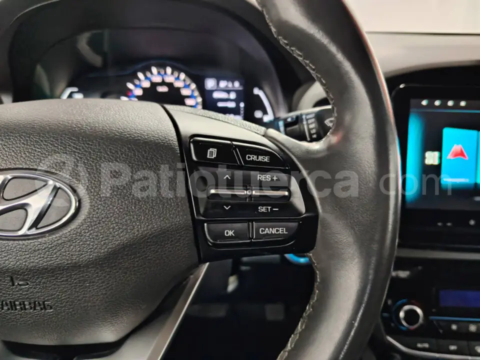 Foto 11 de Hyundai Ioniq Hybrid