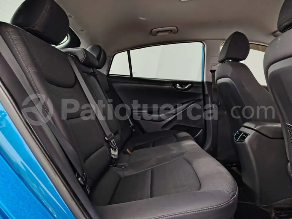 Foto 19 de Hyundai Ioniq Hybrid