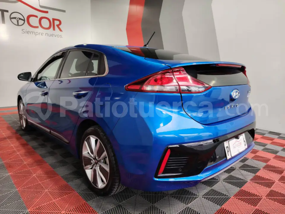 Foto 27 de Hyundai Ioniq Hybrid