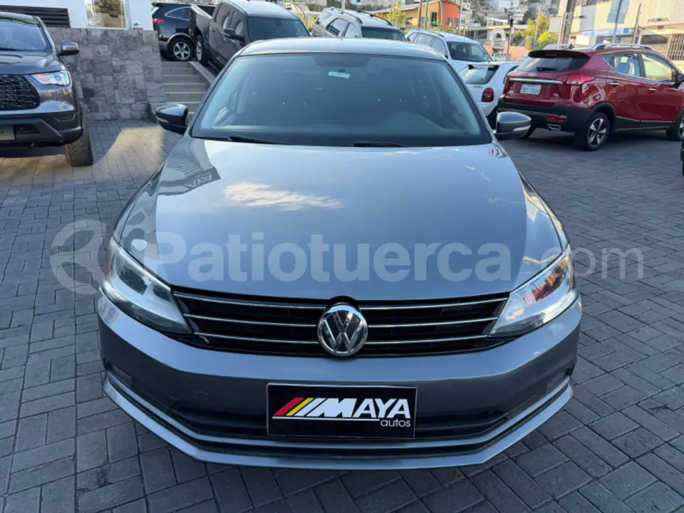 Foto 2 de Volkswagen Jetta