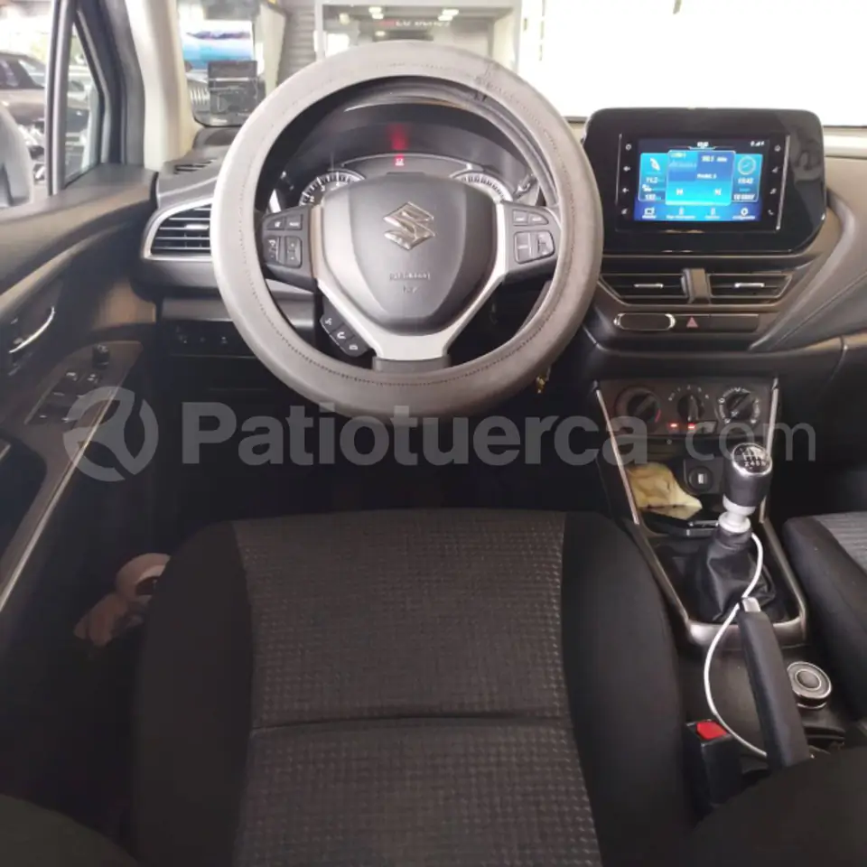 Foto 6 de Suzuki SCROSS BOOSTERJET GL