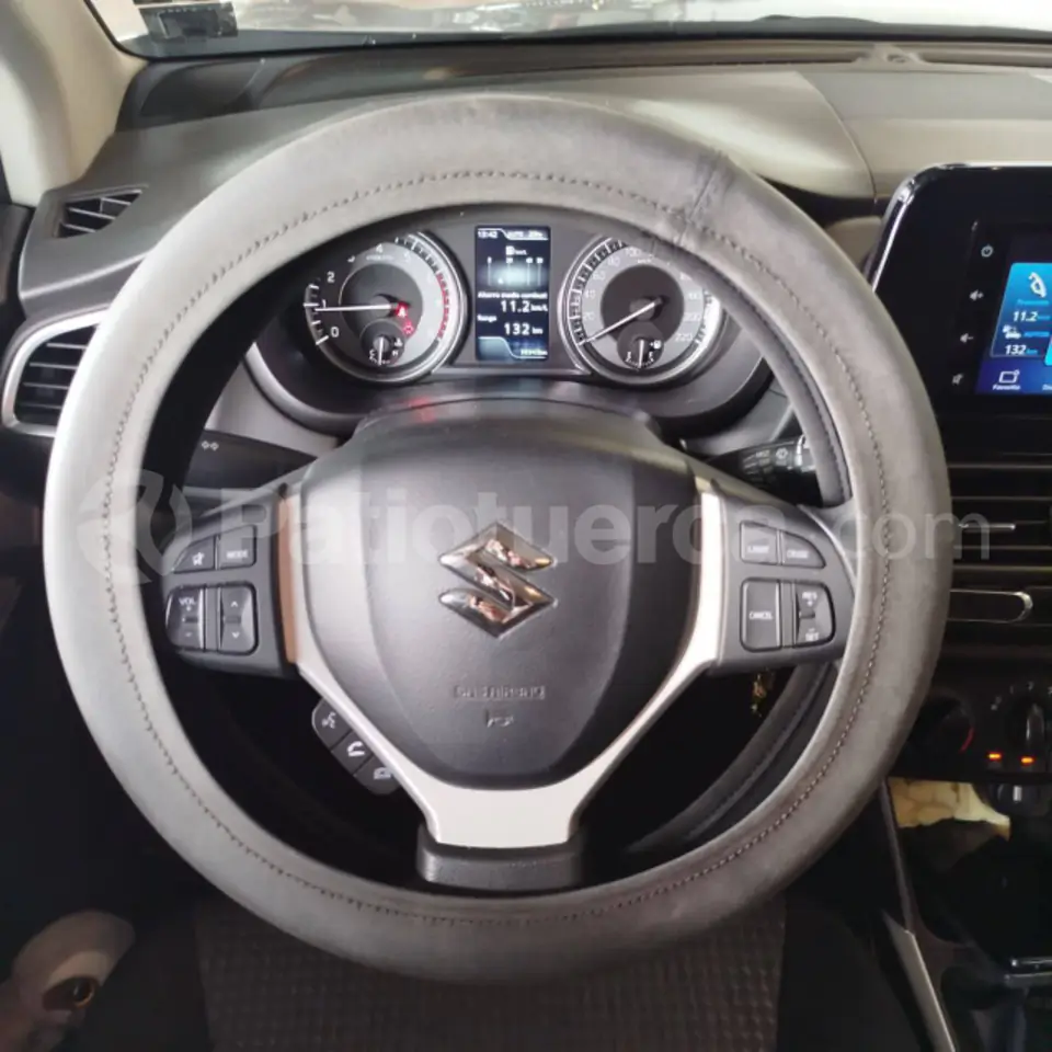 Foto 7 de Suzuki SCROSS BOOSTERJET GL
