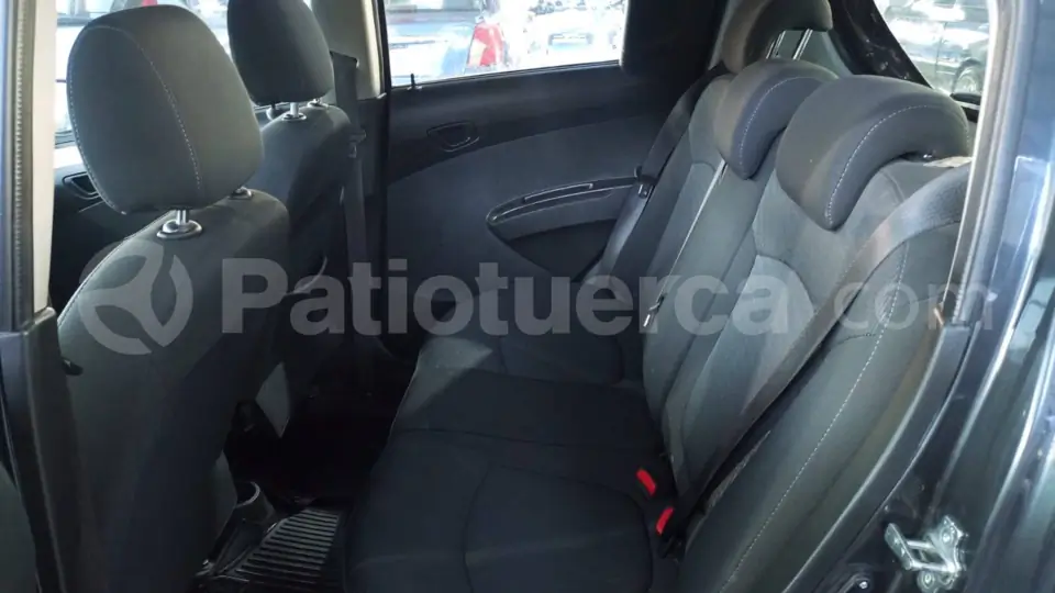 Foto 8 de Chevrolet Spark GT FULL