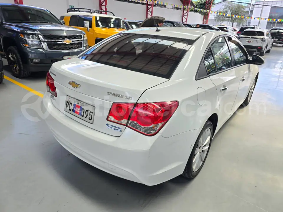 Foto 3 de Chevrolet Cruze