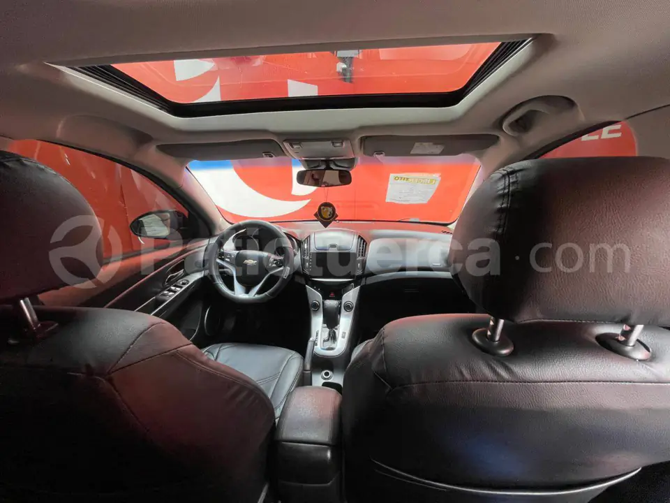 Foto 8 de Chevrolet Cruze