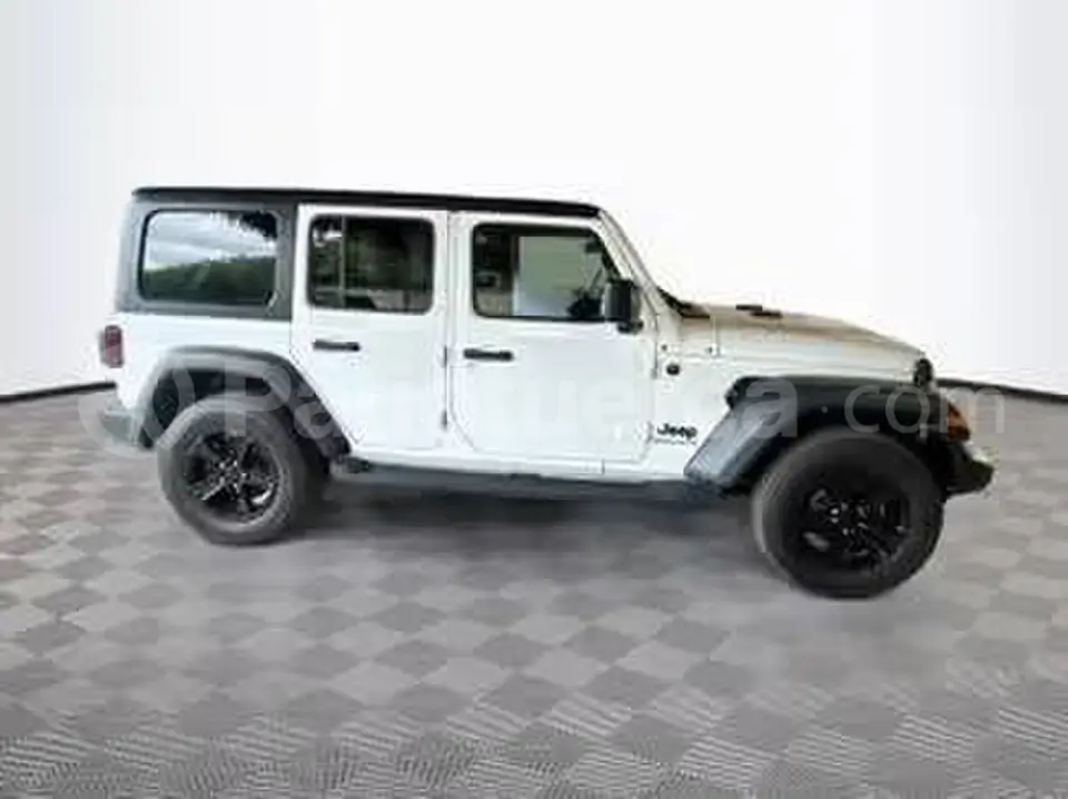 Foto 3 de Jeep Wrangler Sport