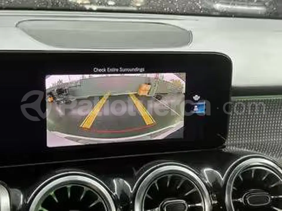 Foto 9 de Mercedes Benz GLB250