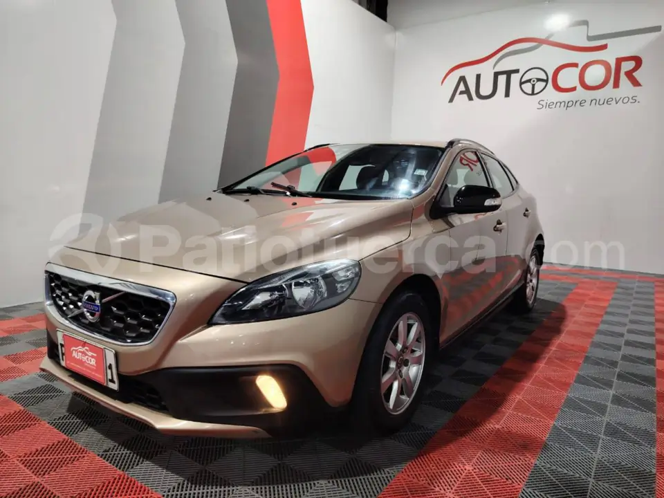 Foto 3 de Volvo V40