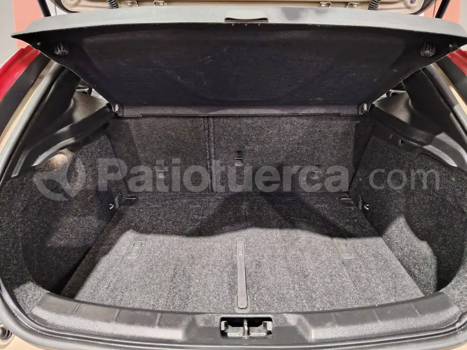 Foto 15 de Volvo V40