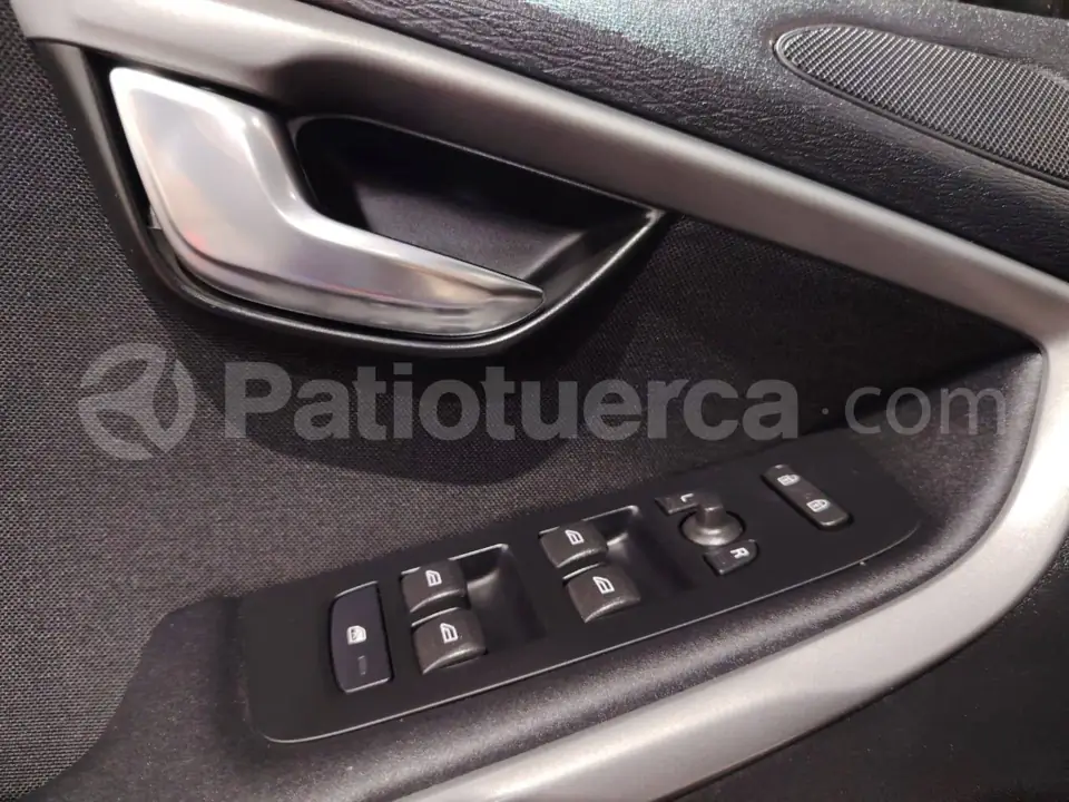 Foto 17 de Volvo V40