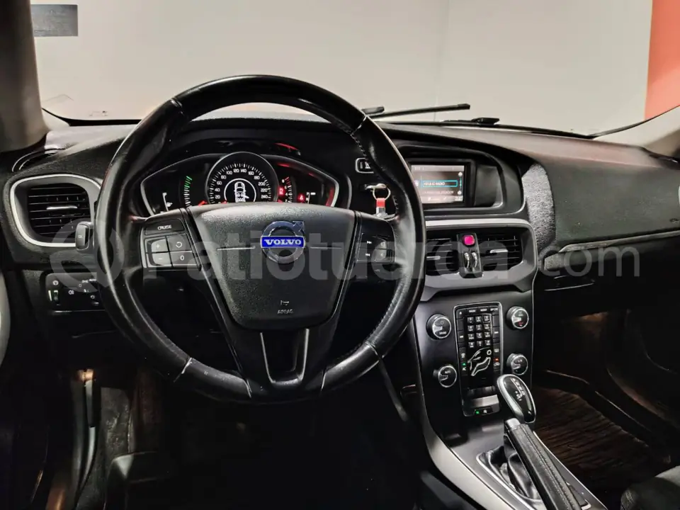 Foto 20 de Volvo V40