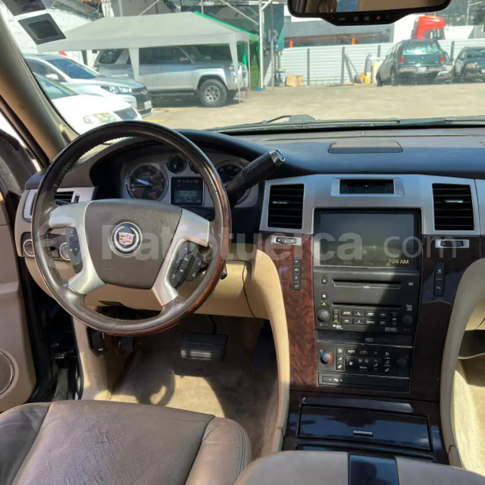Foto 13 de Cadillac Escalade Hibrido