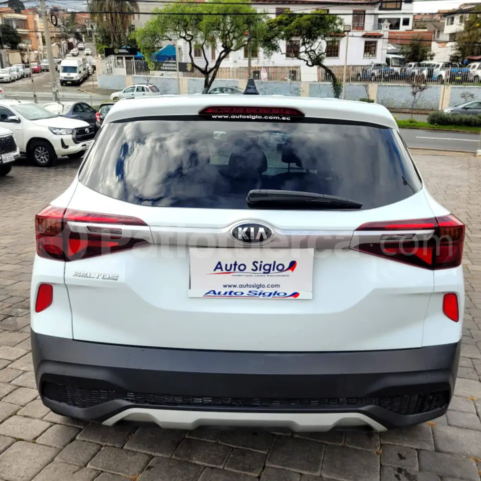 Foto 5 de Kia Seltos LX