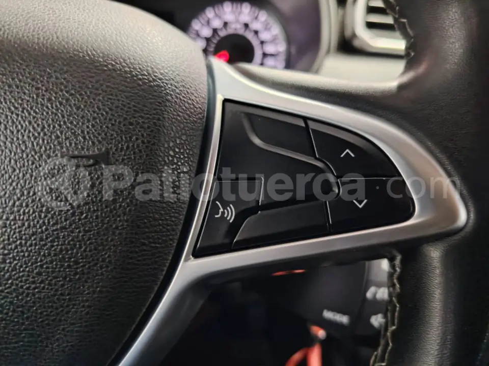 Foto 12 de Renault Duster Intens 1.3