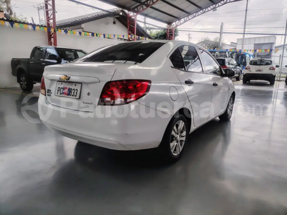 Foto 5 de Chevrolet SAIL STD