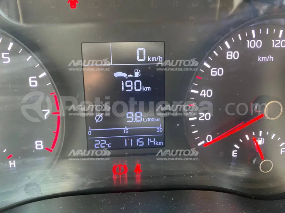 Foto 6 de Kia Rio LX AC