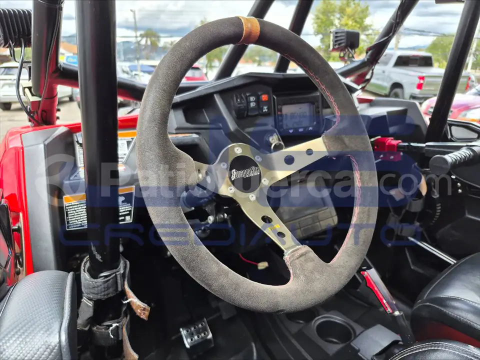 Foto 9 de Polaris RZR 1000 Turbo