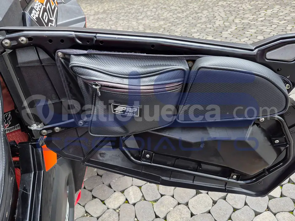 Foto 11 de Polaris RZR 1000 Turbo