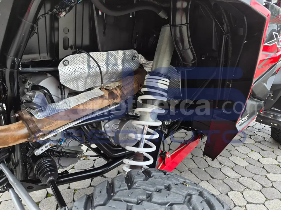Foto 14 de Polaris RZR 1000 Turbo