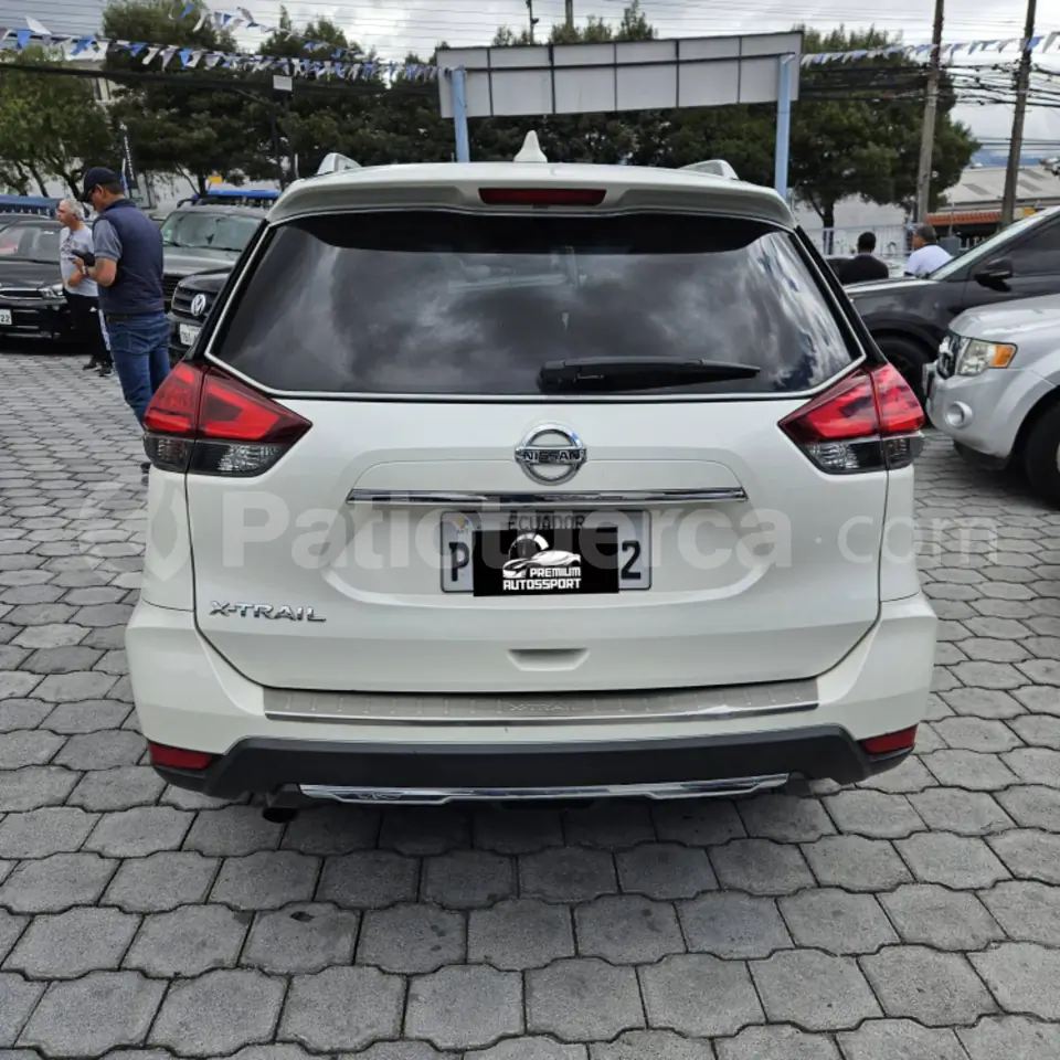 Foto 5 de Nissan xtrail  Advance